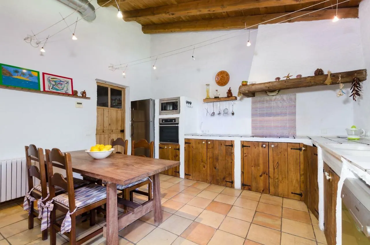 Can Coric Villa Inca